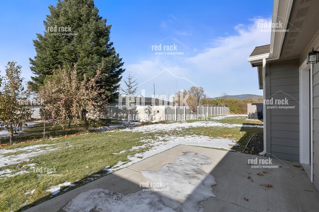 Building Photo - 2607 N Arties Rd