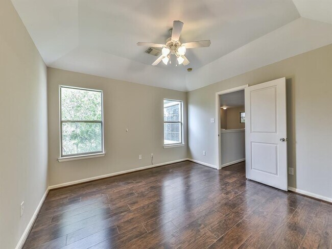 Building Photo - 1510 Bevis St
