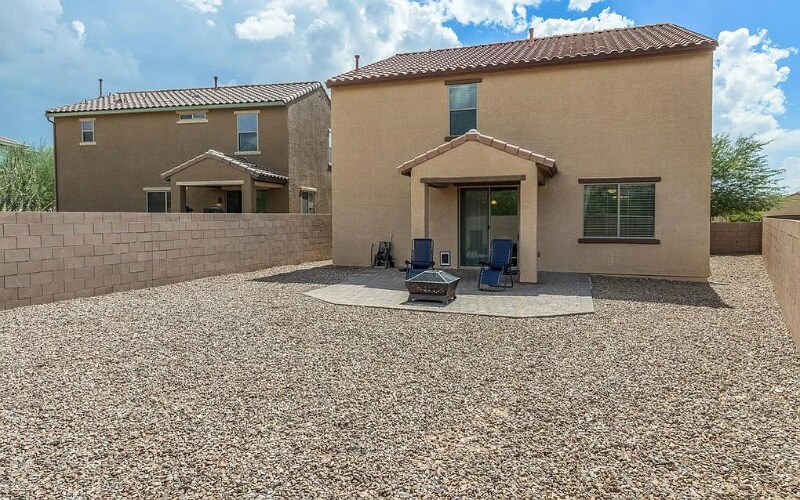 Building Photo - 10353 S High Bluff Dr