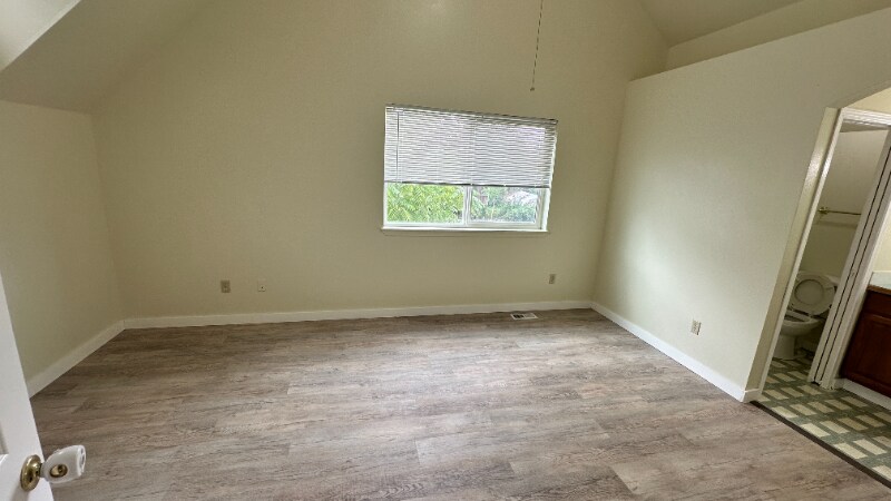 Building Photo - 10830 6th Ave W