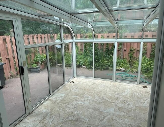 Building Photo - 2145 NE 45th Ave