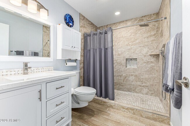 Building Photo - 11210 W Pueblo Ct