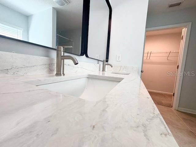 Building Photo - 72 Birchfield Ln