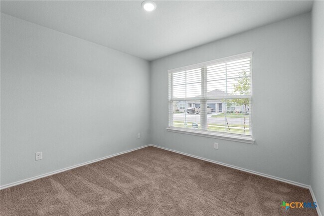 Building Photo - 1218 LEXINGTON Dr