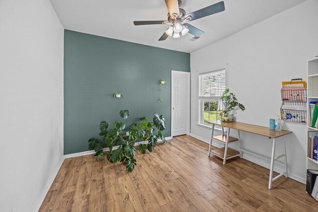 Building Photo - Beautiful 4-Bedroom Home in Desirable Tanner Plantation