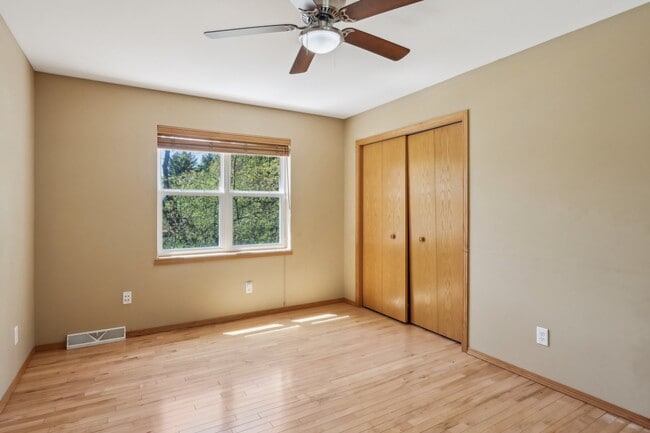 Building Photo - 7701 Twinflower Dr