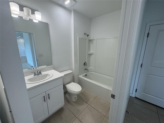 Building Photo - 4917 Vellacito Way