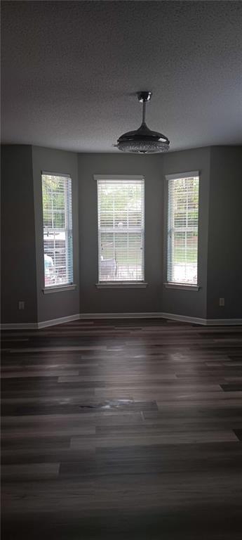 Building Photo - 2324 Coach Way