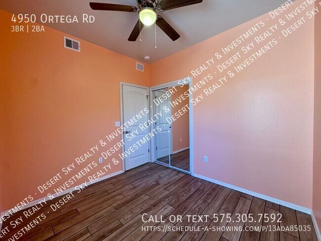 Building Photo - 4950 Ortega Rd