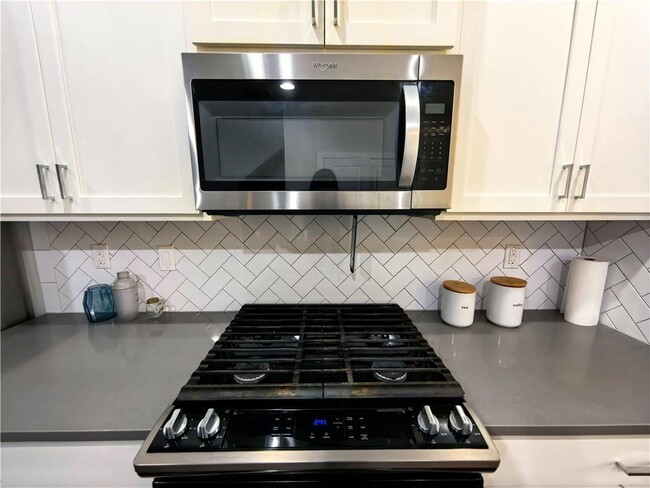 Building Photo - 2815 Priestcliff Dr SE