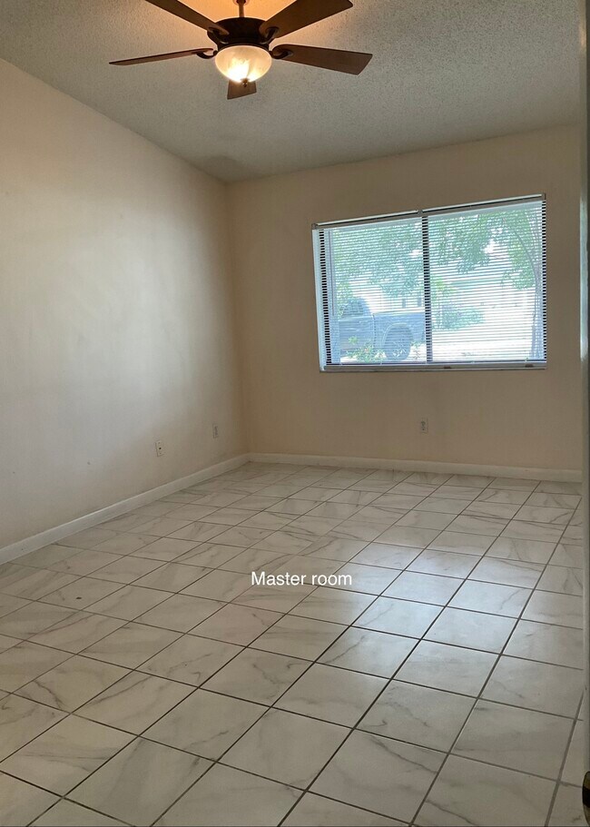 Building Photo - 7051 Citrus Point Ct