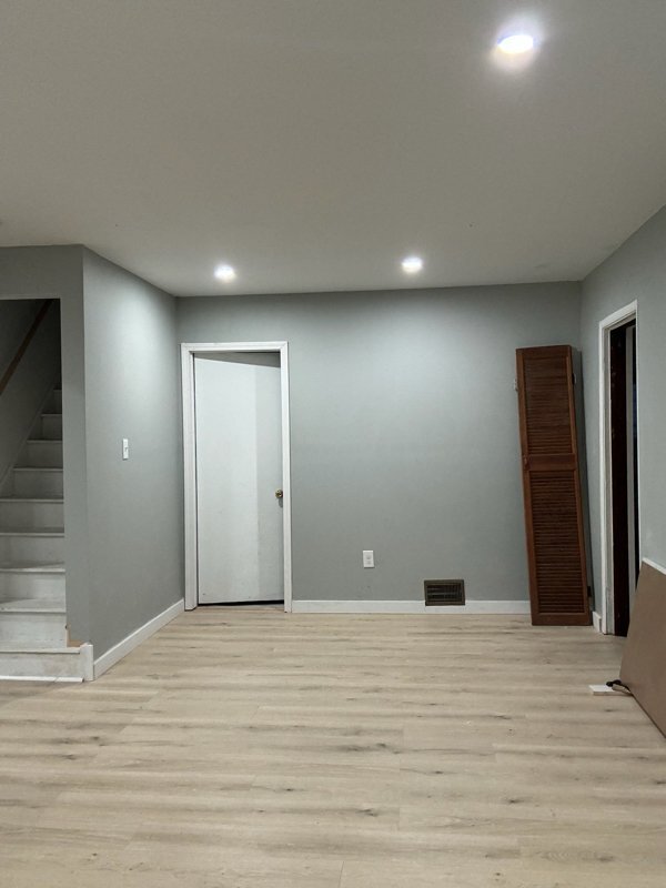 Building Photo - 7584 Hudson Ave