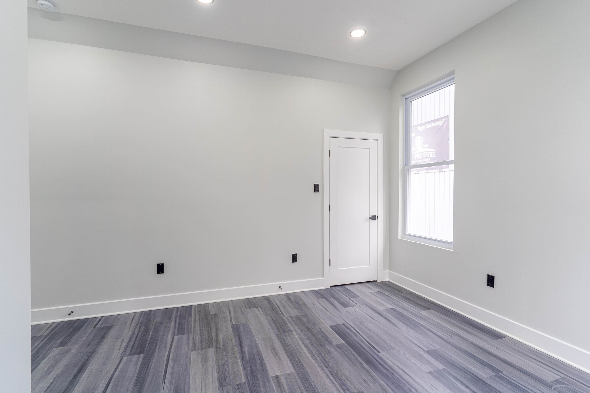 Building Photo - 1325 N 18th St