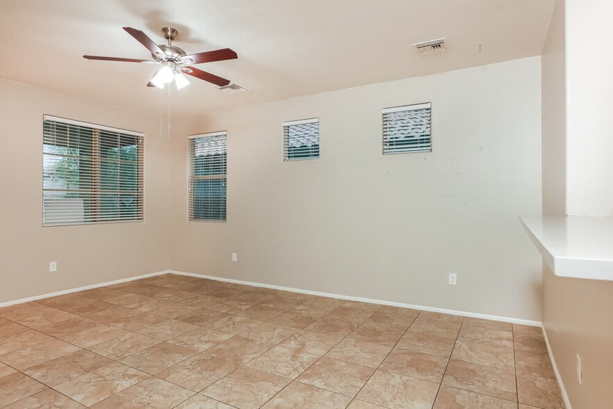 Building Photo - 6851 W Leeward Cove Way