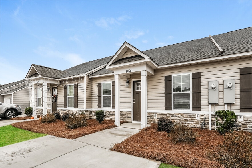 Building Photo - 2060 Catlet Ct