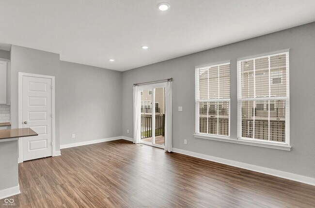 Building Photo - 3517 Buckner Dr