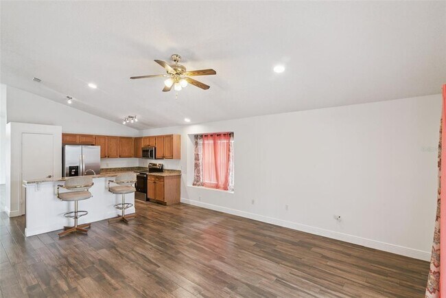 Building Photo - 2732 Cahill Way