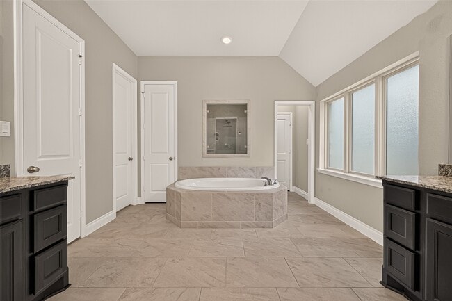 Building Photo - 27124 Holtwood Grove Rd