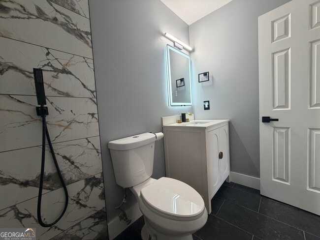 Building Photo - 5505 Park Pl S