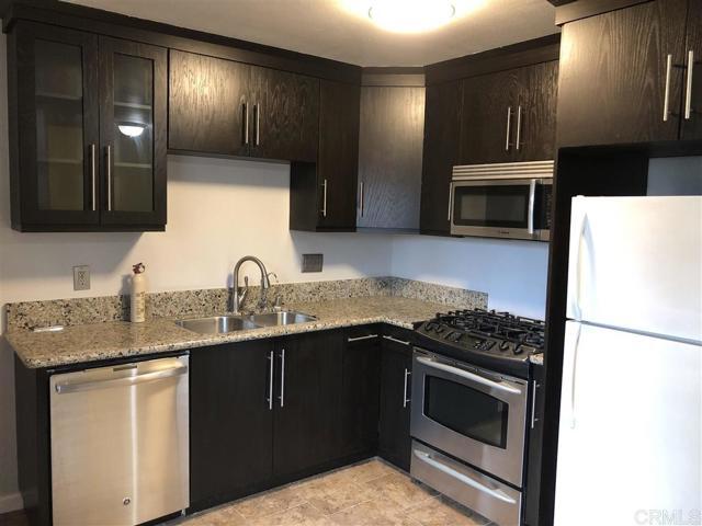 Building Photo - 3852 La Campana Ct