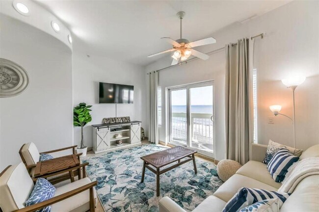 Building Photo - 9420 Seawall Blvd