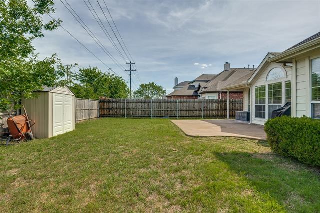 Building Photo - 903 Redbud Dr