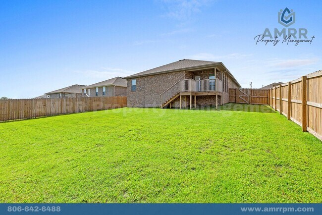 Building Photo - Spacious 4-Bedroom Home – Your Family’s Next Chapter!
