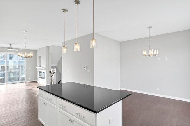 Building Photo - 478 Woodmoor Dr