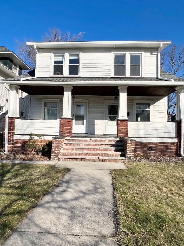 Building Photo - 1309 Donald Ave