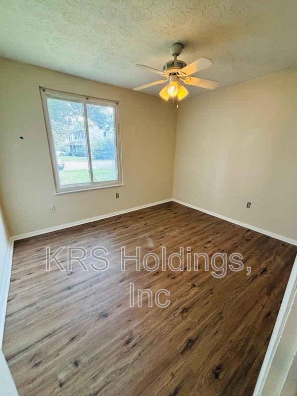 Building Photo - 1505 Peabody Dr