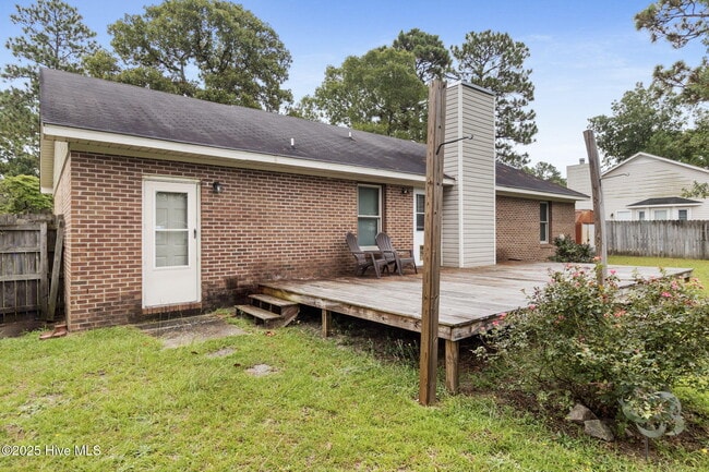 Building Photo - 7313 Pebblebrook Dr