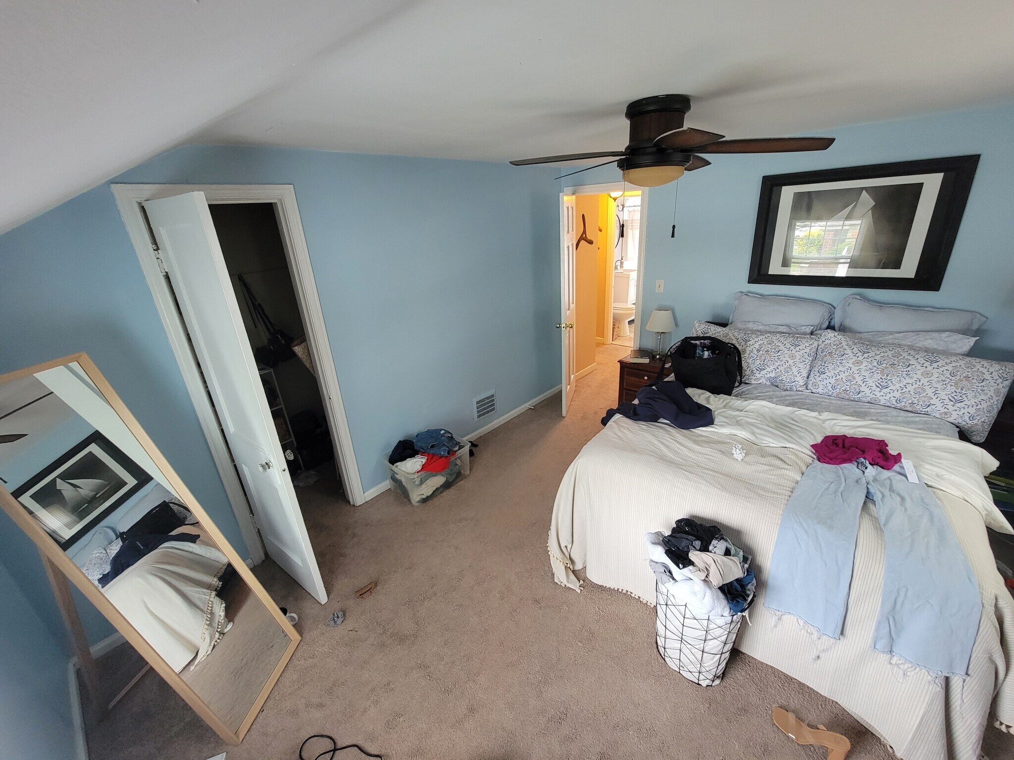 Building Photo - 450 Linden Ave