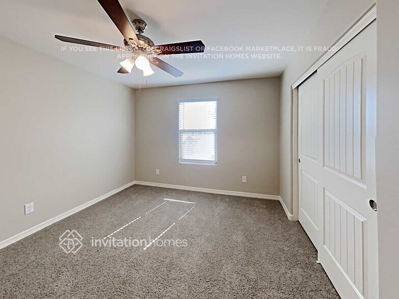 Building Photo - 2109 N 209th Ln