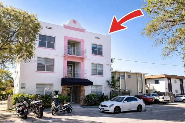 Building Photo - 428 SW 9th St