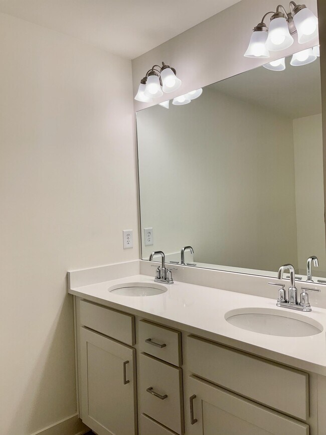 Building Photo - 23 Auburn Crossing Dr