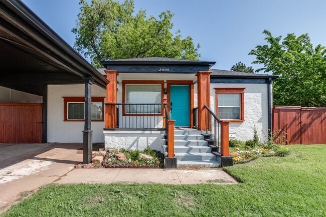 Building Photo - Luxury remodel in NW Oklahoma City