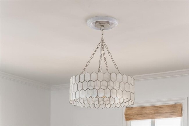 Building Photo - 200 Lowry St NE