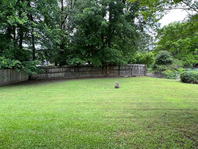 Building Photo - Home for rent in Arrowhead