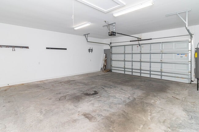 Building Photo - 103 Calabash Ct