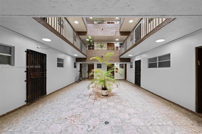 Building Photo - 4101 Indian Creek Dr