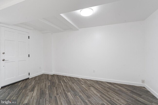 Building Photo - 4481 MacArthur Blvd NW