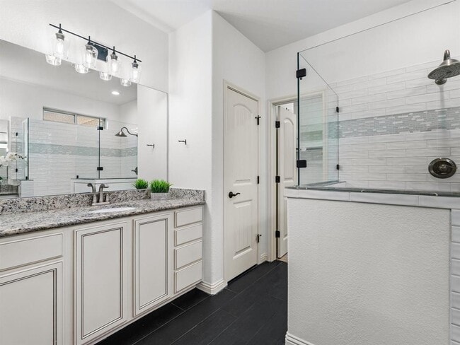Building Photo - 307 Ansley Cove