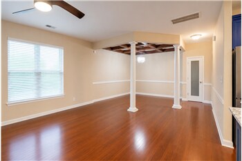 Building Photo - 146 Chapel Lake S