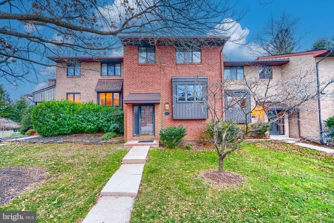 Building Photo - 414 Five Farms Ln