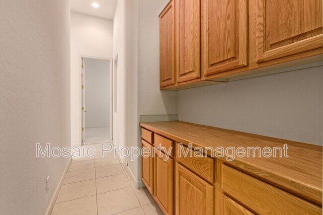 Building Photo - 34418 N 99th St