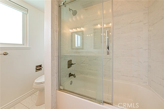 Building Photo - 670 S Oakhaven Ave