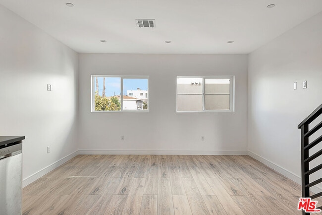 Building Photo - 5464 Geer Ave