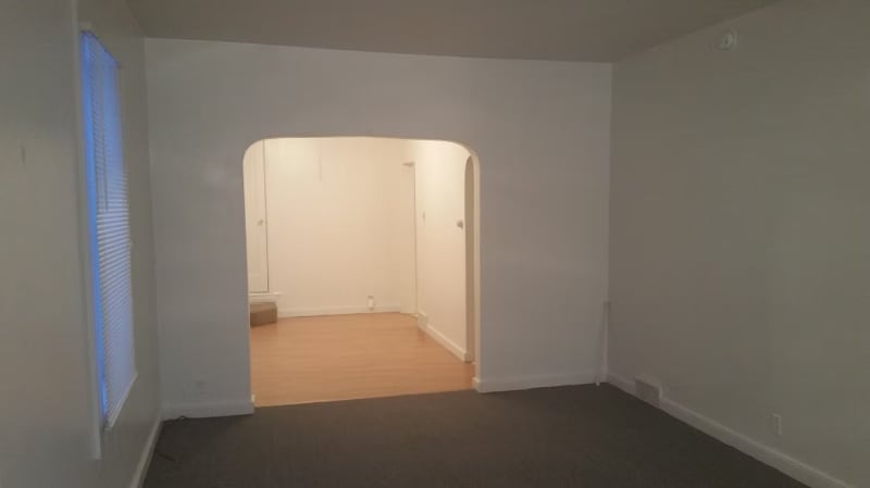 Building Photo - 214 6th St NW