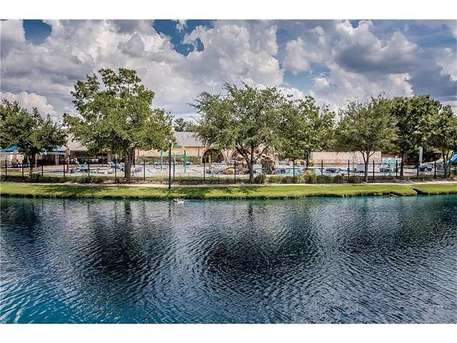 Building Photo - 10118 St Georges Dr