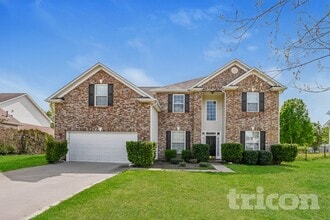 Building Photo - 3014 Brook Valley Run